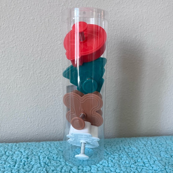 Target Bullseye Playground Christmas 2024 Kids Set🥪 - Picture 4 of 5